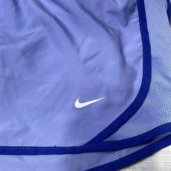 Youth Nike Dri Fit Purple Shorts  size Large - Picture 2 of 3